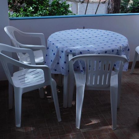 Summer Time Cala Liberotto Buitenkant foto