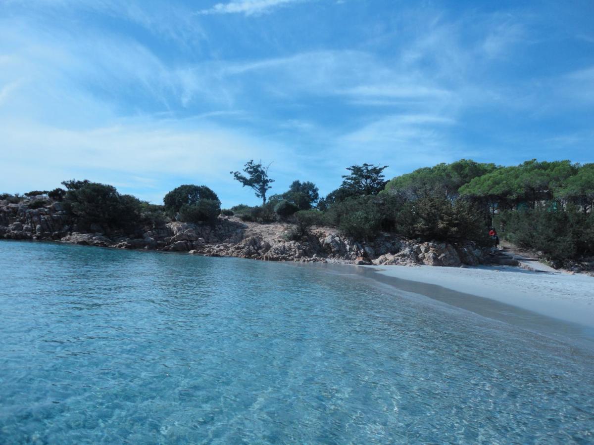 Summer Time Cala Liberotto Buitenkant foto